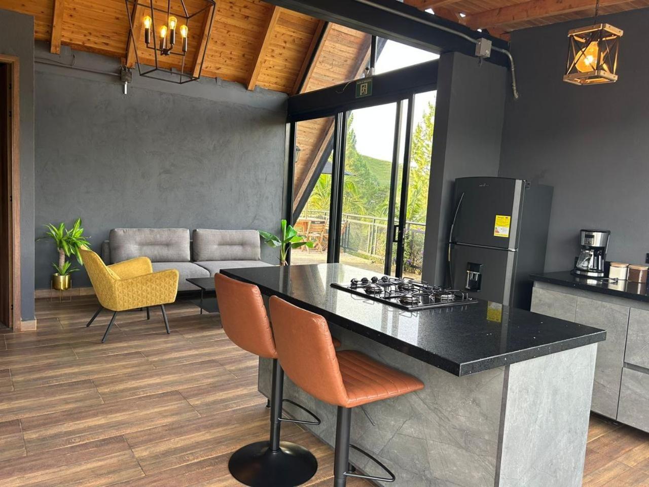 Gretel Chalets Suizo Guatapé Zewnętrze zdjęcie